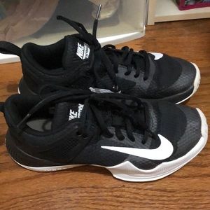 nike hyperace volleyball shoes
